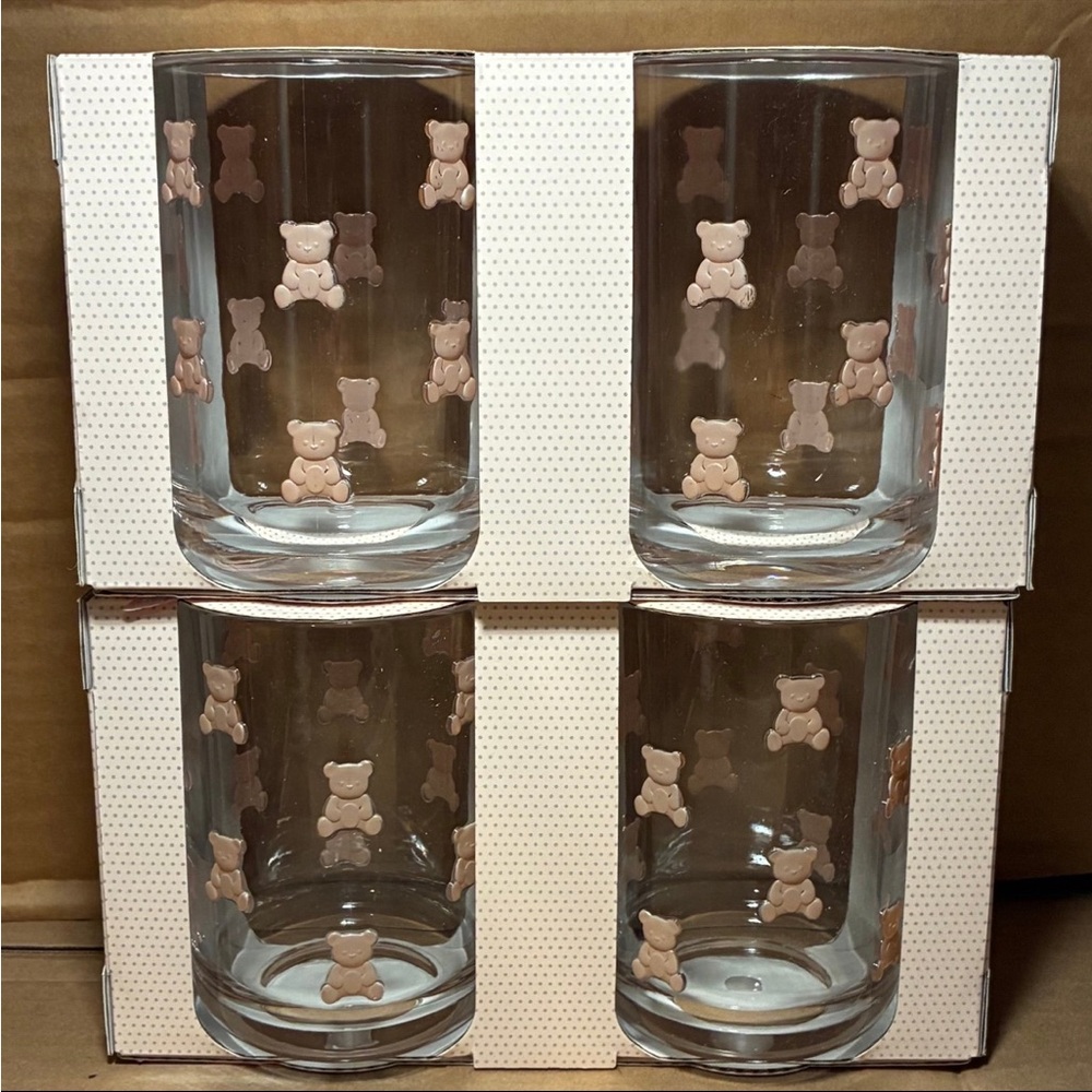 cupcakes & cashmere Bear Pattern Glass Set - Clear and Pink